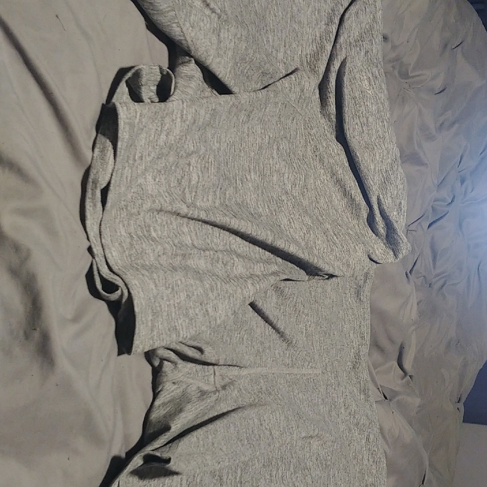 Old Navy Heather Gray Women's Athletic Shorts